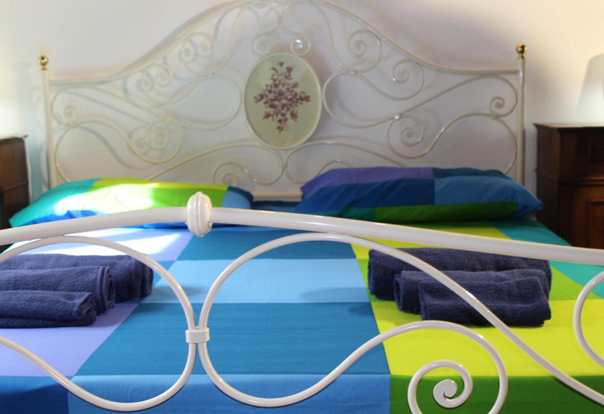 Agriturismo Incantesimo Del Lago Salto Varco Sabino Ngoại thất bức ảnh